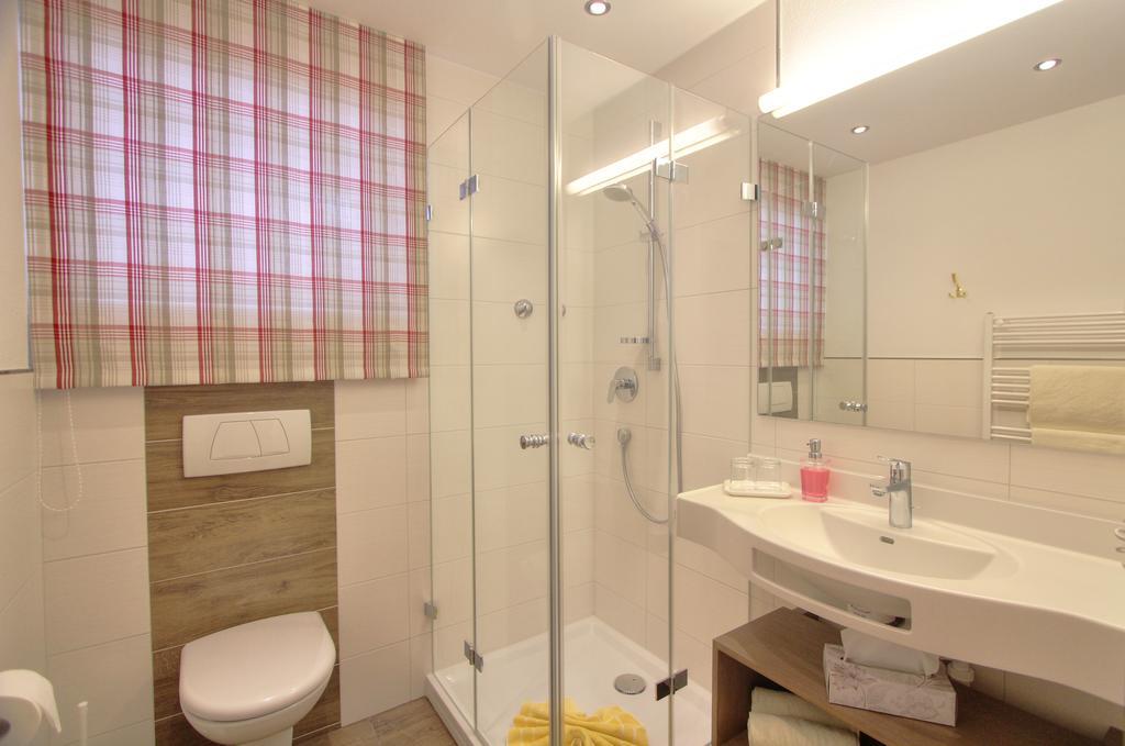 Landhotel Berghof Bad Hindelang Room photo